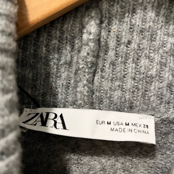 Zara Grey Turtleneck, Size Medium, NWT - Picture 5 of 10